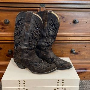 Corral sparkly boots